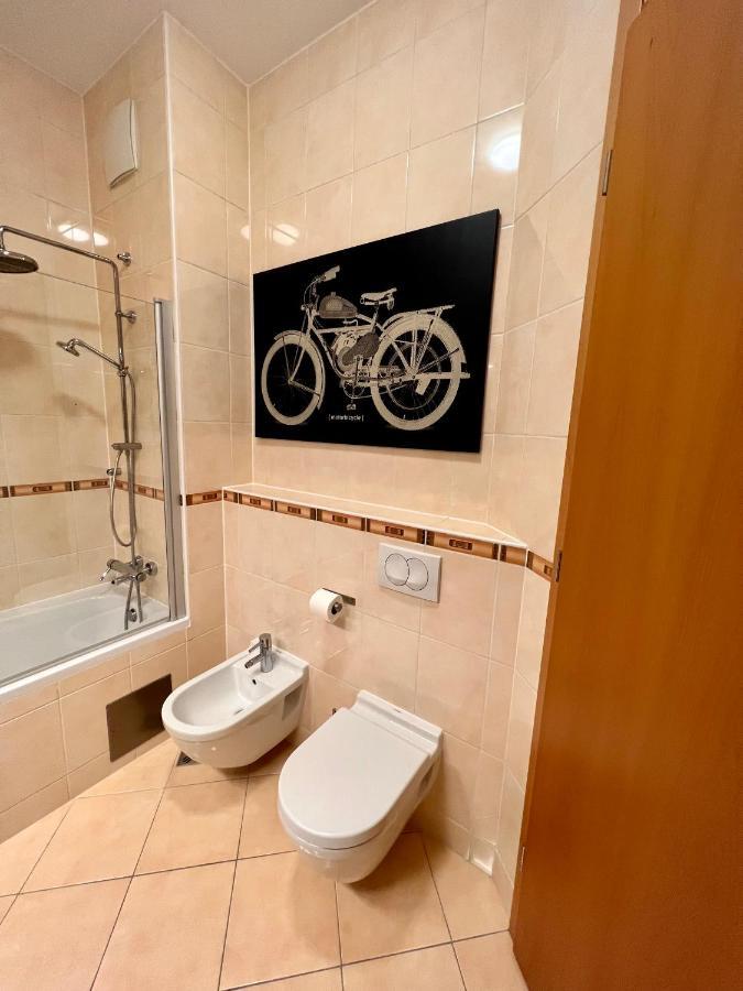 Condo Casa Di Olivia Марібор Екстер'єр фото