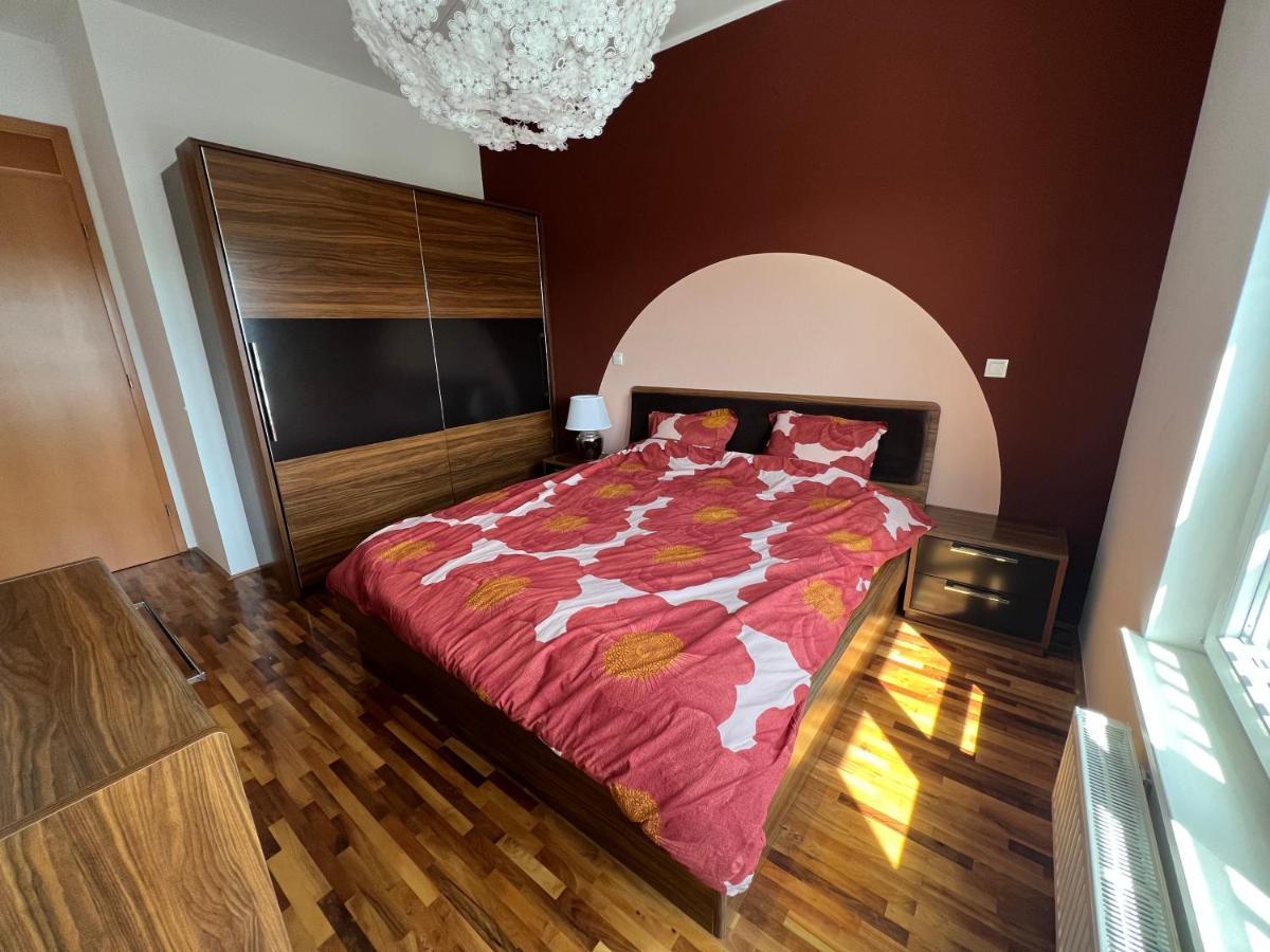 Condo Casa Di Olivia Марібор Екстер'єр фото